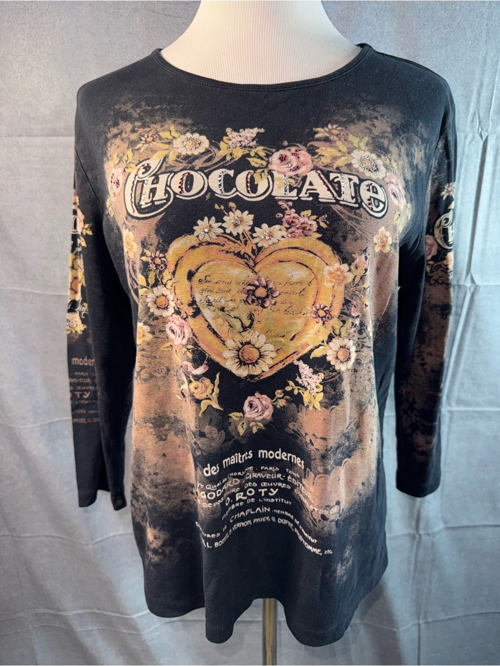 1618-Chocolate Floral Heart Long-Sleeve Tee - Black